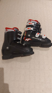 Ski boots size 260mm