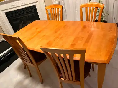 Find New and Used Dining Tabled Sets in Cambridge Free Local Classifieds Kijiji
