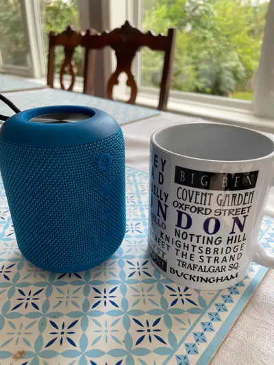 Portable Bluetooth Speaker HR, View more