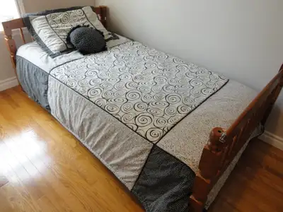 4 - PIECE TWIN COMFORTER AND CURTAIN TOPPER SET, View more