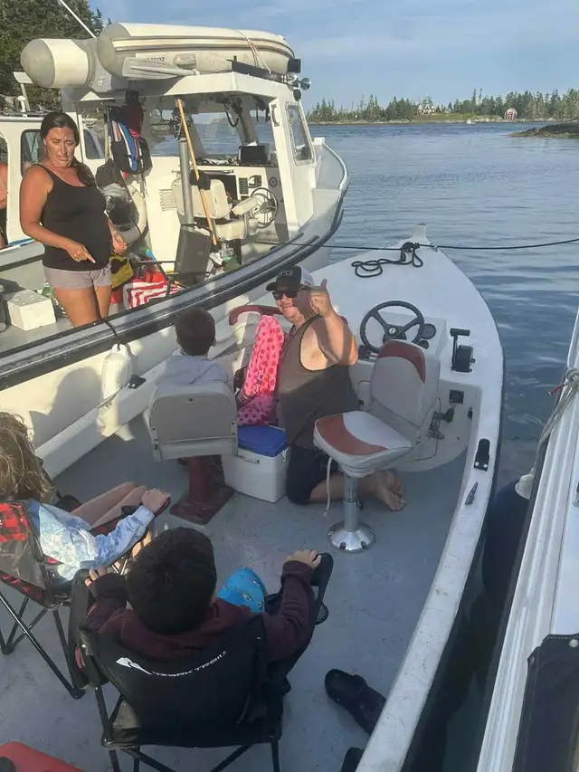 18ft Open Cape Islander in Powerboats & Motorboats in Bridgewater - Image 6