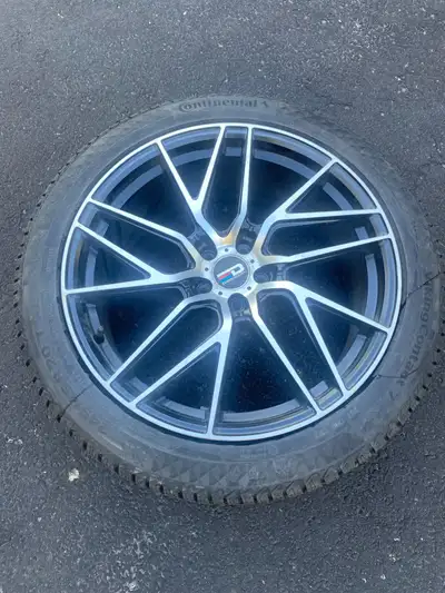 I'm selling a 4 winter tire, size 245/45R20 103T M+S, mounted on a stylish rim. This tire has seen s...