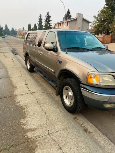 2001 FORD F150 LARIAT EXTENDED CAB WITH CANOPY