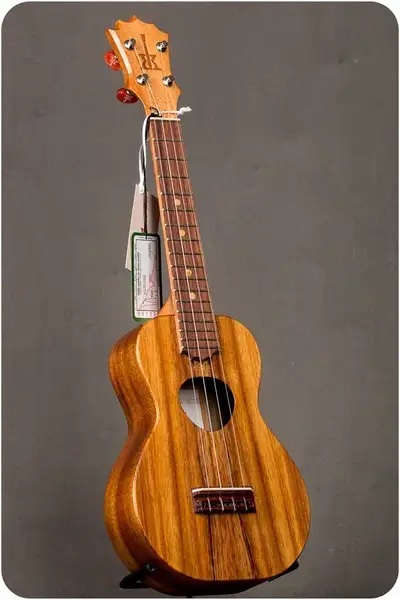 Excellent condition, local pick up and cash only; if the item is still listed, it is still for sale....