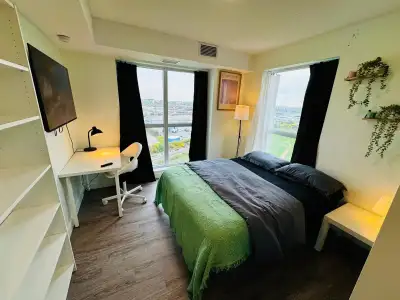 Furnished Room for Rent – Emery Crossing (15 Vena Way) Cozy furnished private room available in a cl...