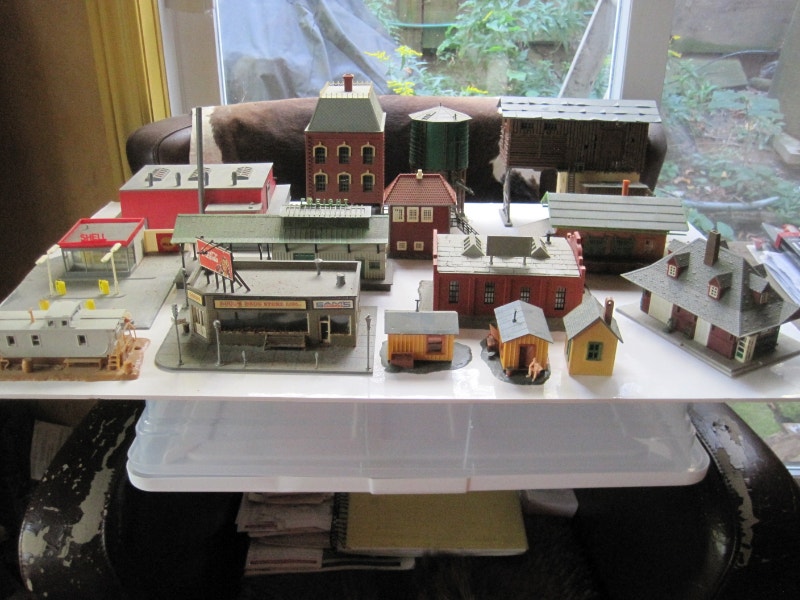 HO Scale Buildings for Model Train RR's Faller Heljan etc 12