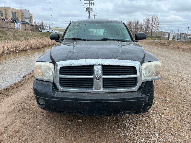 2007 DODGE DAKOTA FOR PARTS VIN: 1D7HW48N67S119815 in Auto Body Parts in Calgary