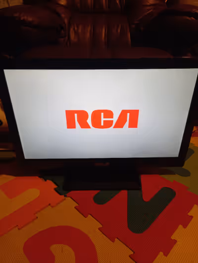 24 inch RCA L.C.D T.V Works great, Hdmi, RGB input. (No Remote) $40 Obo. Feel free to make an offer.