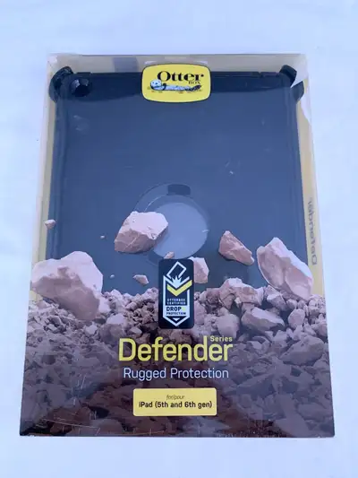 NEW. OtterBox Defender Case in Black. For 5th & 6th Gen Apple iPad.