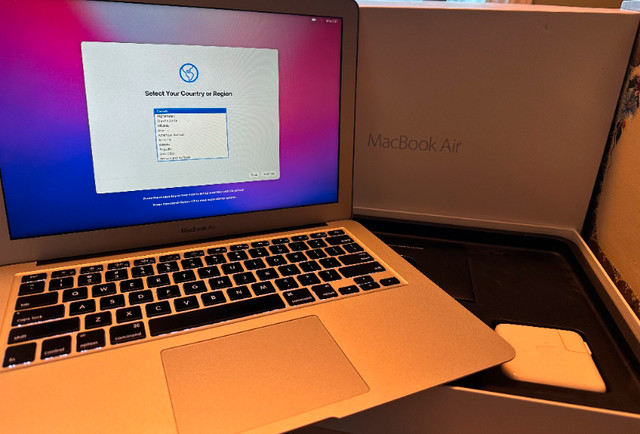 13” 2017 MacBook Air 8GB RAM, SSD upgraded to 1TB laptop in Laptops in Dartmouth - Image 3