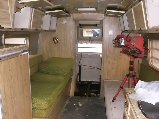 1973 Travelux Trailer or Mini Home in Travel Trailers & Campers in Owen Sound - Image 7