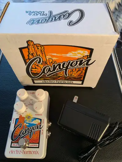 Electro-Harmonix Canyon Delay&Looper Pedal, View more