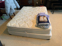 Double mattress and box spring PLUS sheets