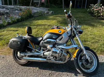 It's a classic! Rare 2003 Phoenix Sport Cruiser. This bike is a beauty, it runs like new and is a tr...