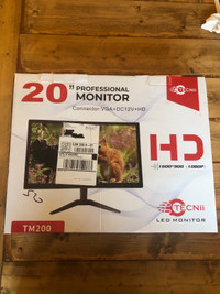 HD Computer   monitor / Écran d’ordinateur (20   inches))