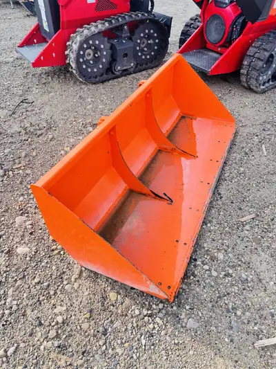 Avant mini skid steer levelling bucket, View more