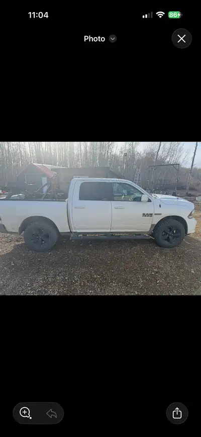 2018 dodge ram eco diesel 252000 km. 99% highway kilometers New tires, windshield Everything works a...