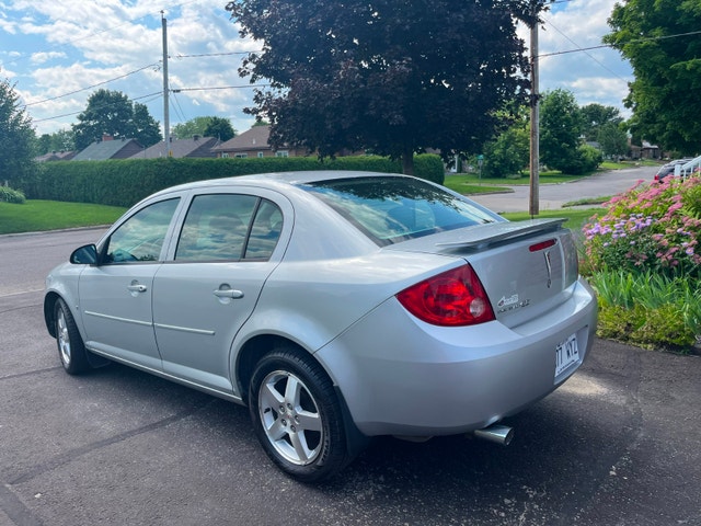 Pontiac G 5 (Cobalt) 2009 , 52 000 kilomètres (Véritable km)