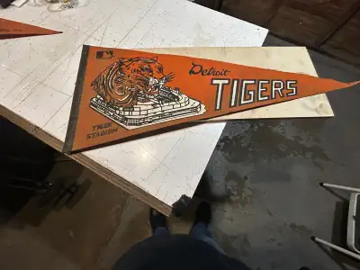 1980’s Detroit Tigers banner., View more