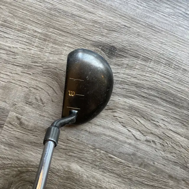 Wilson Ultra Mallet Putter Golf Club Steel Shaft RH 35 Inches in Golf in Regina - Image 3