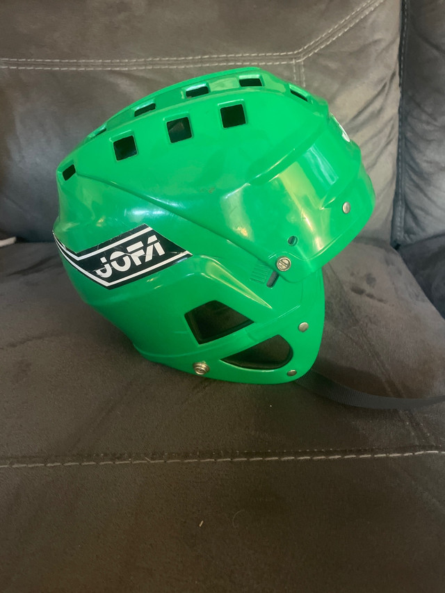 vintage Jofa helmet in Hockey in Regina - Image 2