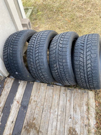 225/50/17 Uniroyal Tiger Paw winter tires