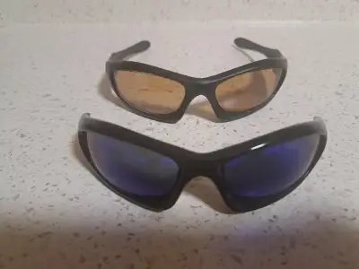 Oakley Monster Dog Sunglasses Gen 1 & Spare Frame  And Lenses, View more