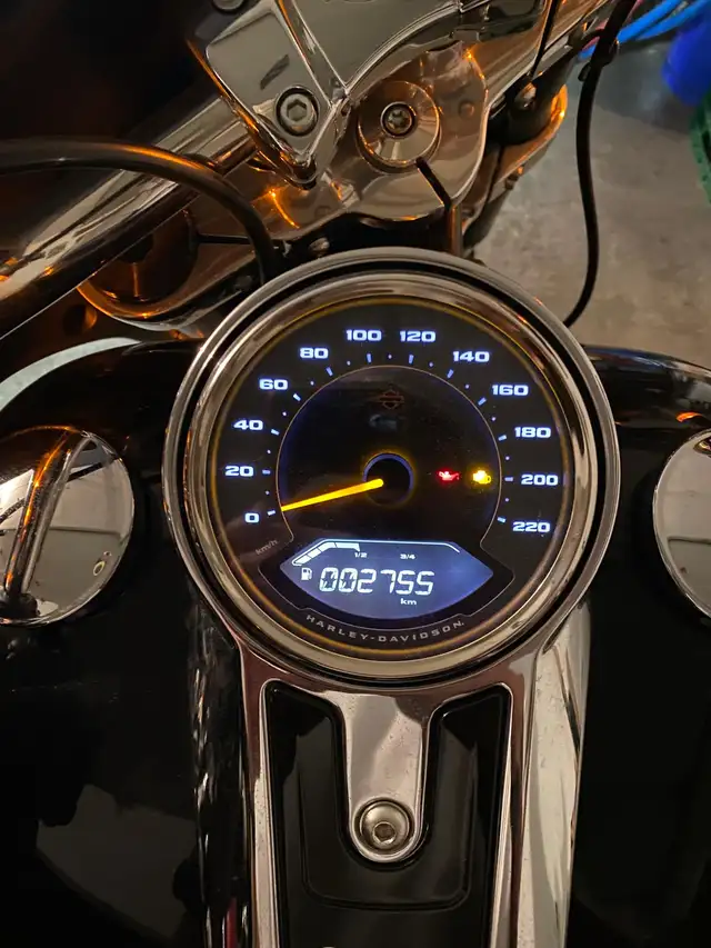 2018 Harley Davidson Sport Glide in Street, Cruisers & Choppers in City of Toronto - Image 5