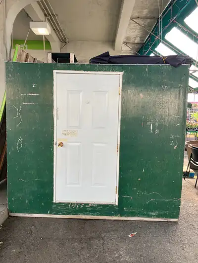 Frigidaire extérieur & interieur  . Lire descriptions., View more