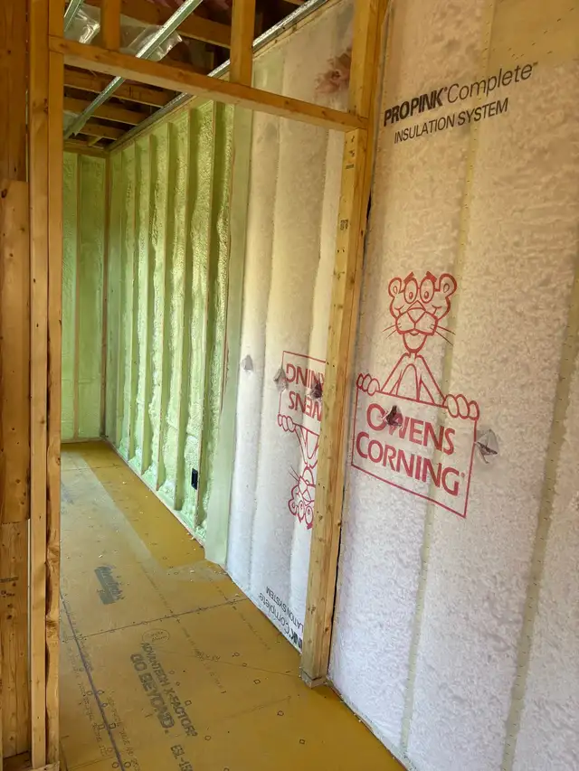 spray foam / blown insulation605944049146931201