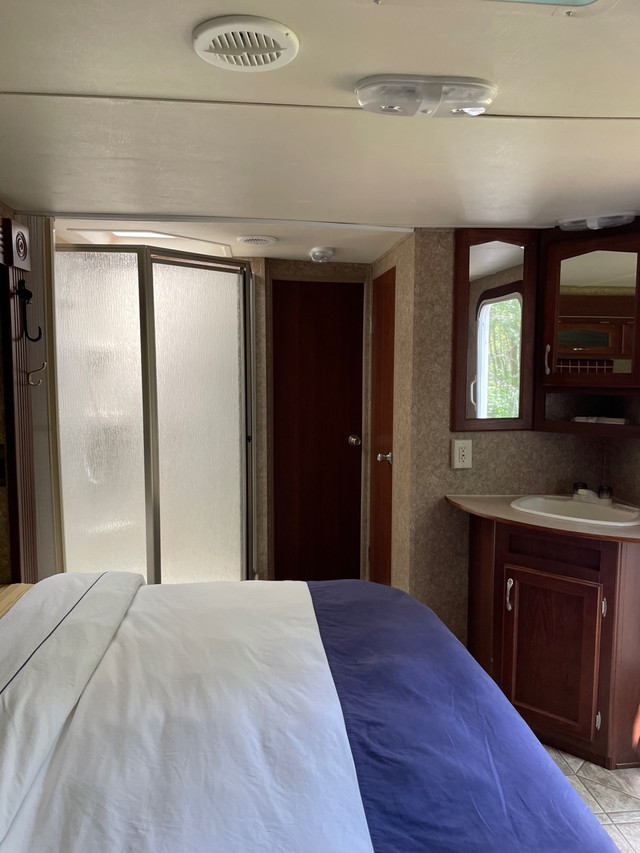 2009 North Shore Ultra Light Travel Trailers & Campers Regina Kijiji