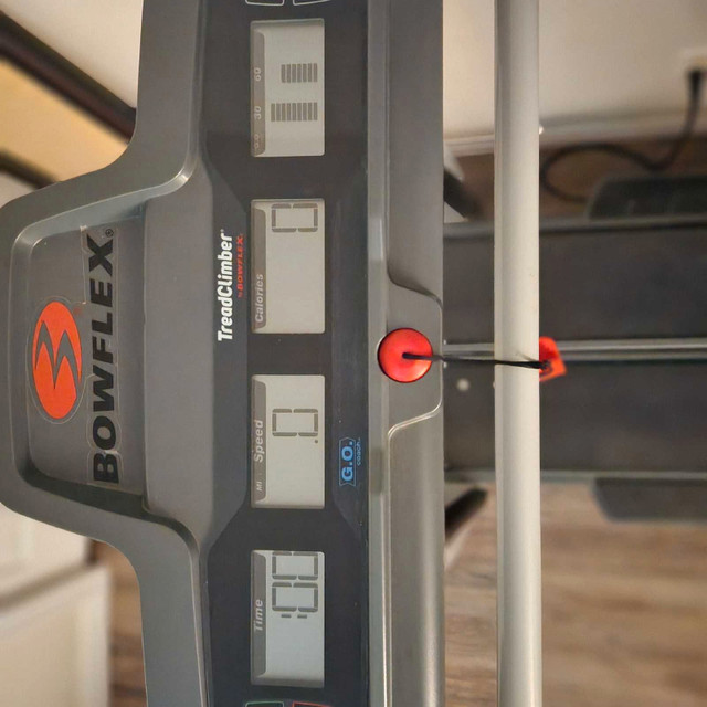 Treadclimber TC10 in Exercise Equipment in Moncton - Image 3