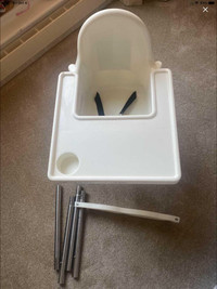 2 IN ONE BABY HIGH CHAIR NEW CONDITION 