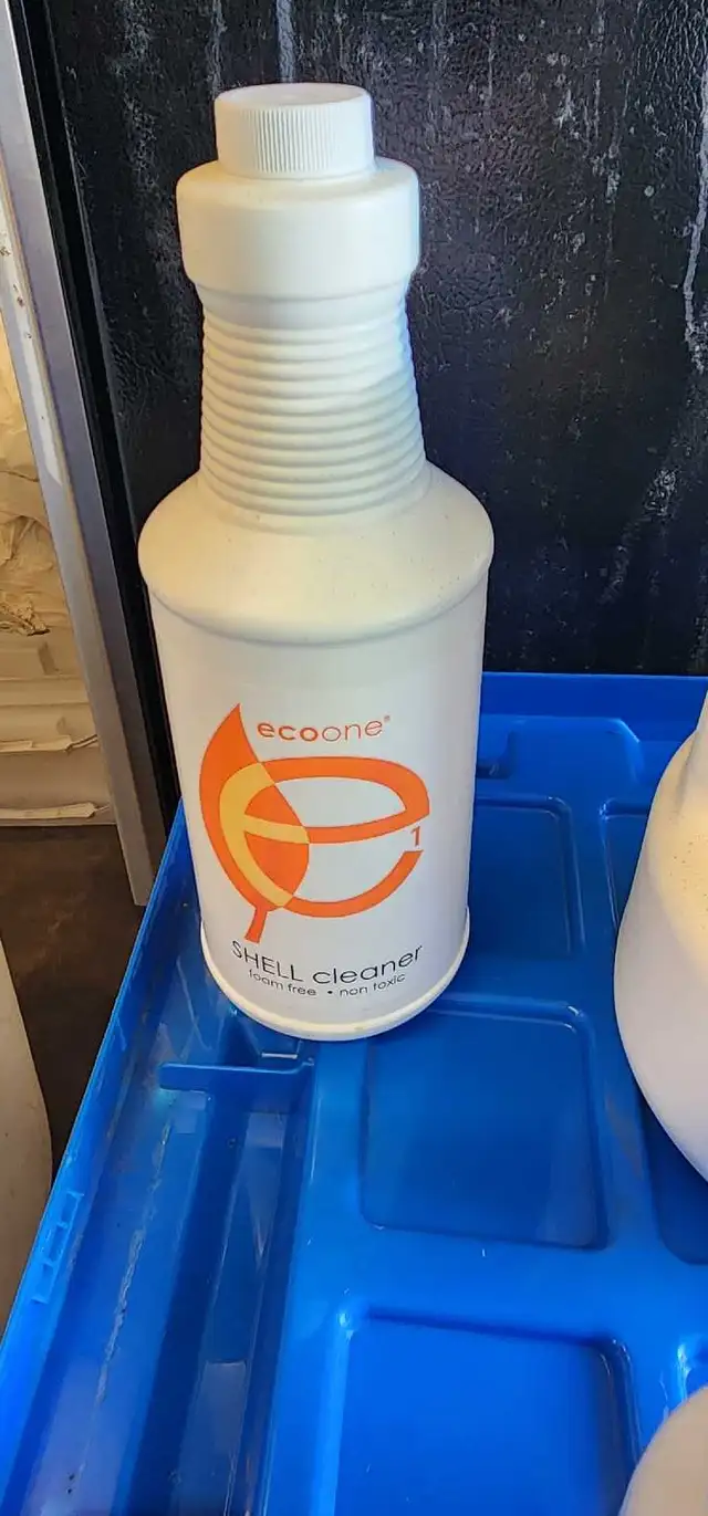 assorted hot tub chemicals and chlorine, selling altogether in Hot Tubs & Pools in Kitchener / Waterloo - Image 5