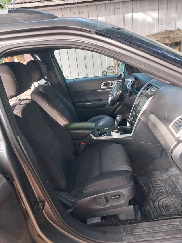 Ford Explorer 2013 - 177 000km — photo 5
