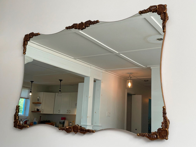 Miroir antique dans Art et objets de collection  à Lac-Saint-Jean