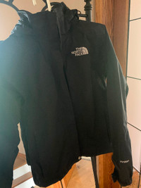 [SOLD] The North Face Ladies Jacket