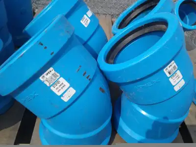 raccords à pression DR18 IPEX moulés en PVC brute bleue, View more