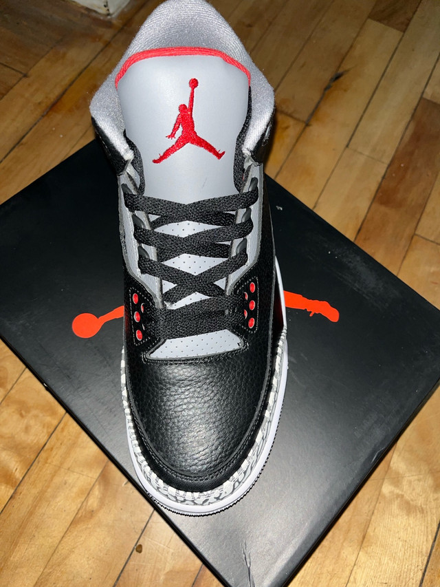 Jordan 3 rétro black cement dans Chaussures pour hommes  à Ville de Montréal - Image 3