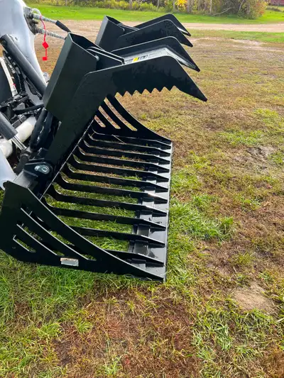72" Rock Grapple In like new Condition If ad is still posted it is still available Will not reply to...