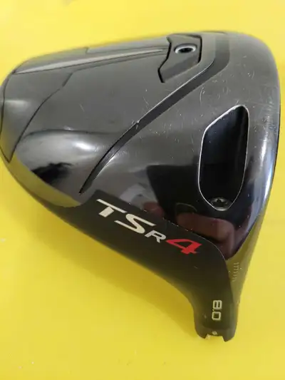 Titleist TSR4 RH 8* driver with weight kit, View more