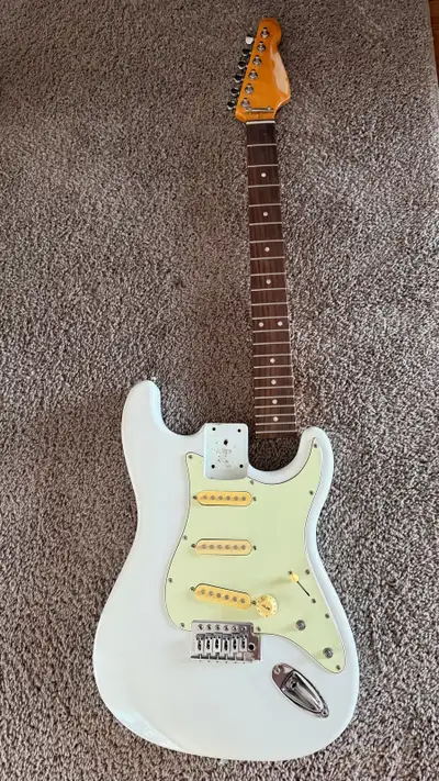 Jay Turser Stratocaster project and other guitar necks, View more