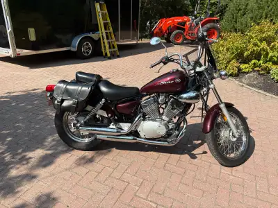 Excellent bike in great condition. 250cc is an beginners dream. New battery and lots of life left on...