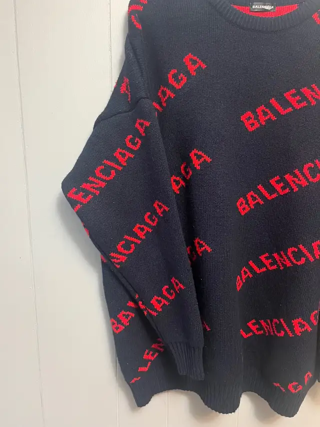 Balenciaga sweatshirt Black / Red  Knitted Wool Sweater SizeXXL.62863268504321122
