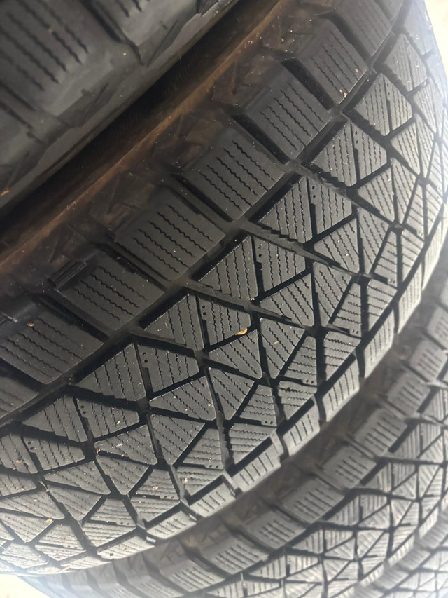 Used 225/60/R18 Bridgestone Snows–BMW X3/X4/Charger/CRV/Rogue/NX in Tires & Rims in City of Toronto - Image 4