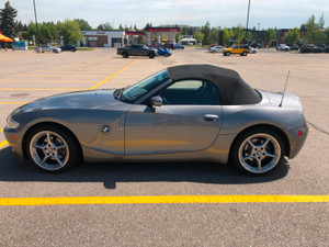 2005 BMW Z4 3.0i