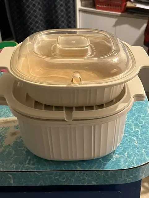 Vintage Rubbermaid Microwave Cookware/Steamer Set542524469664163845