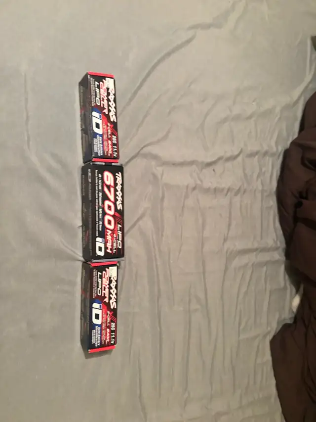 traxxis battery’s in Other in Thunder Bay - Image 2