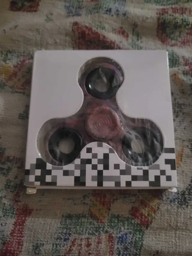 rainbow color fidget spinner