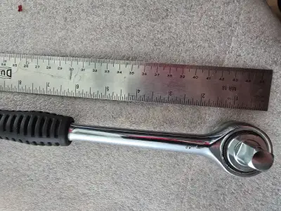 1/2" Chrome Vanadium Rachet. Pick up near Millwoods TC, View more